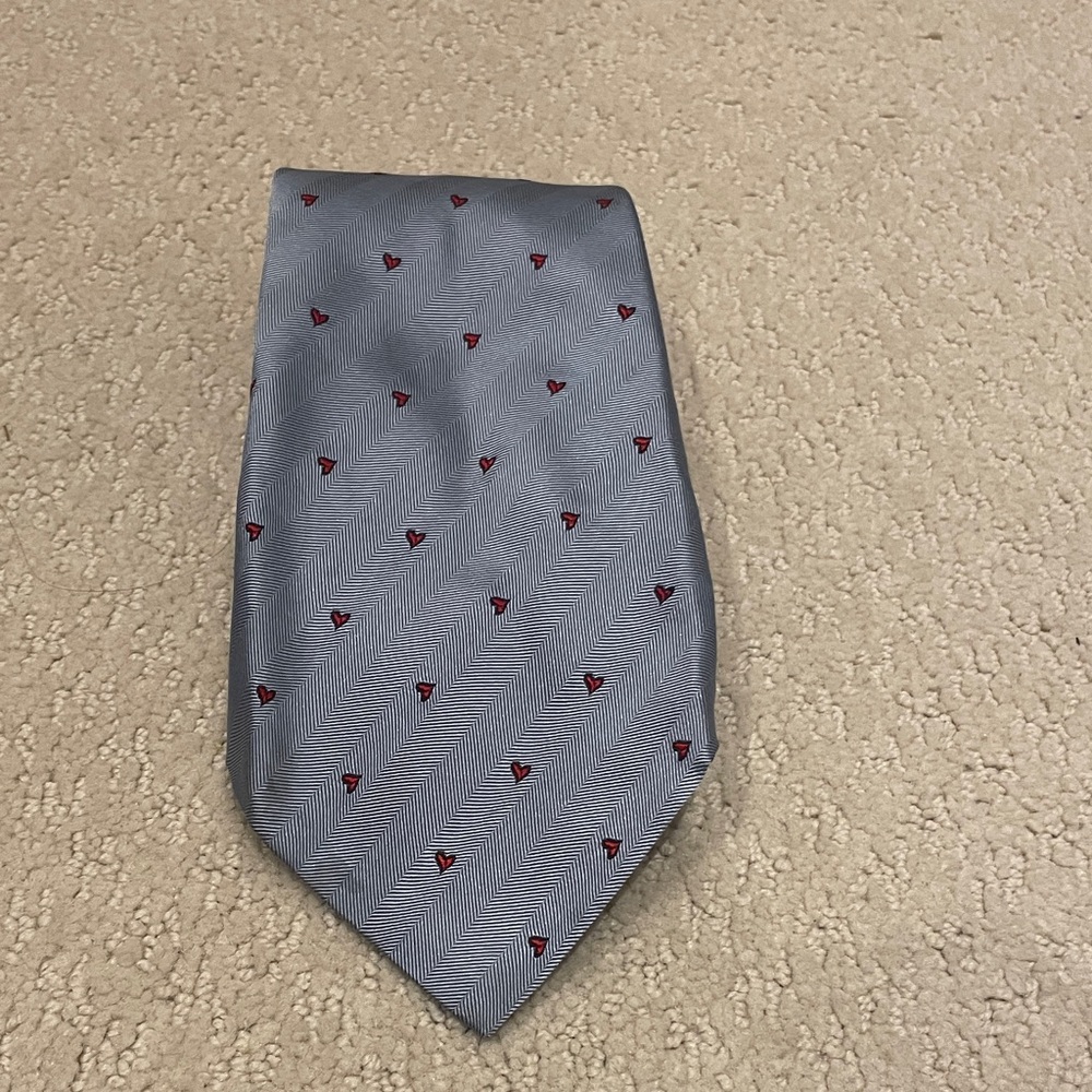 Escada Stylish Gray Tie with Red Heart Details CB